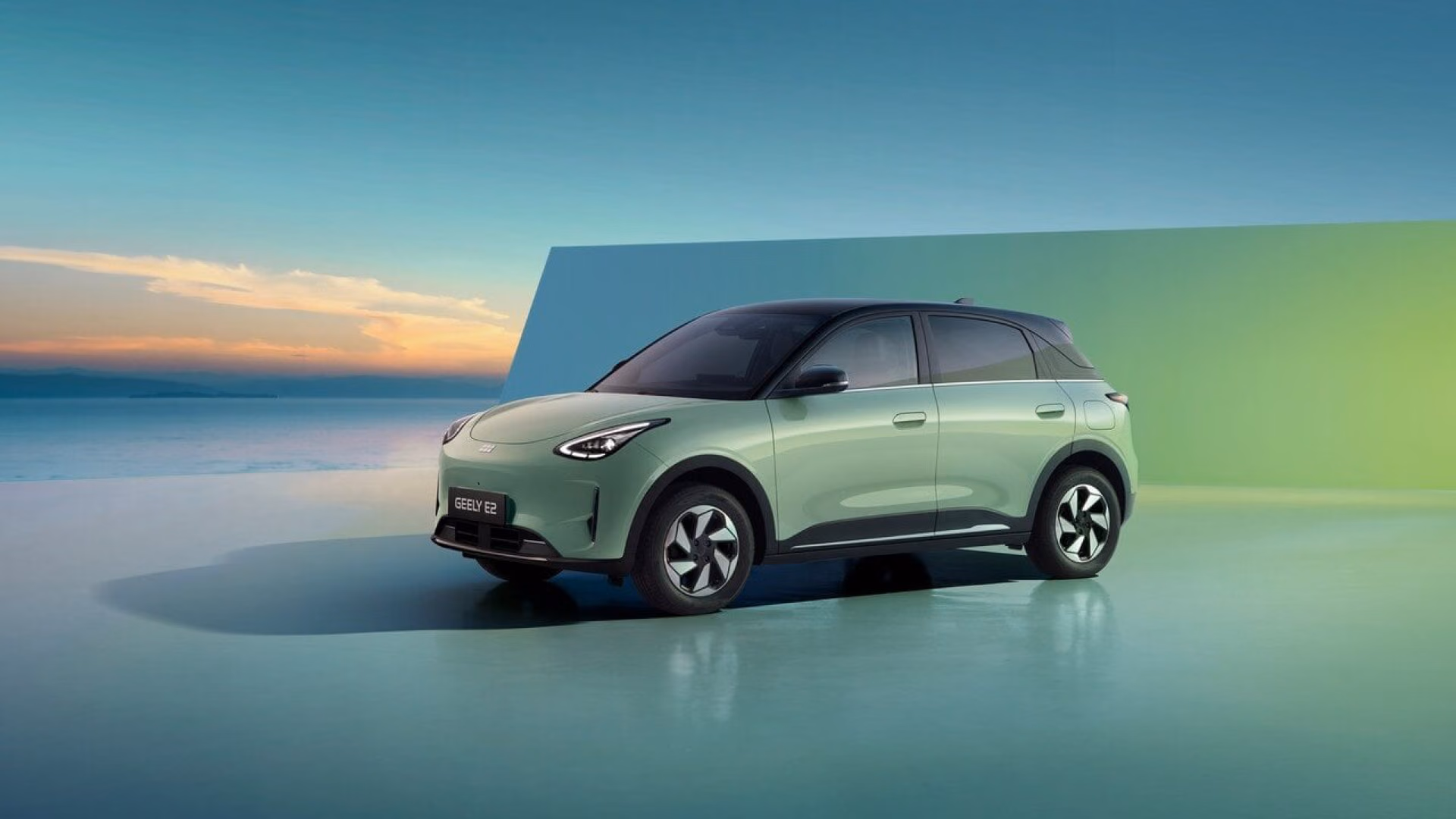 Geely E2 — кадър 3